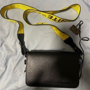 Off-white binder clip crossbody handbag